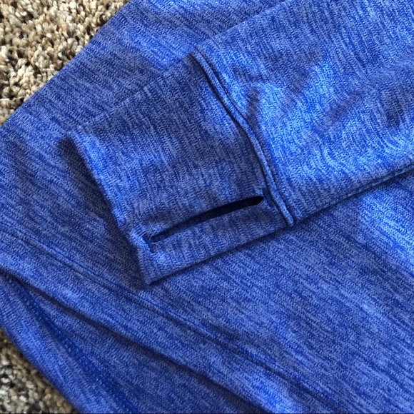 Athletic pullover - Picture 2 of 5